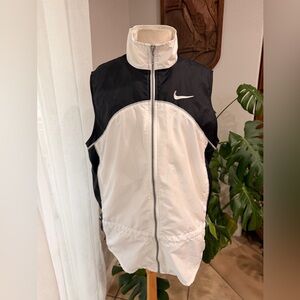 Nike Vintage Black White Zip Up Puffer Vest Men’s Large 90s Y2K